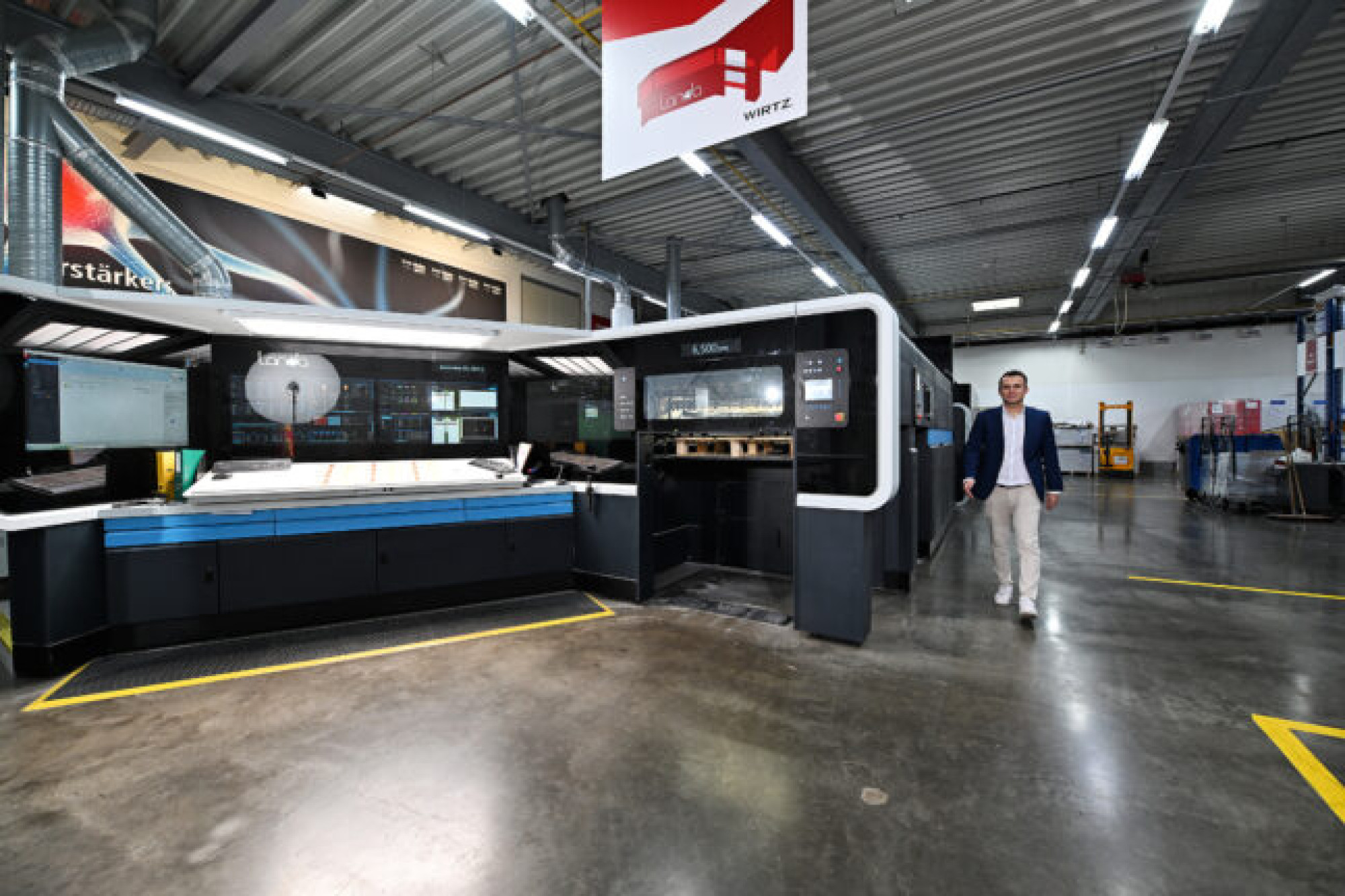 Mark Schmidt, Inhaber